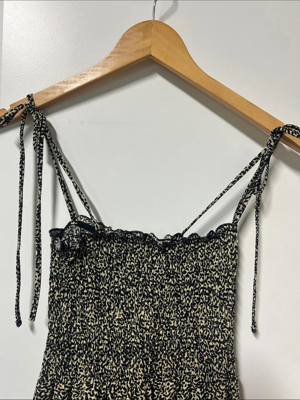 Top Shop Spaghetti Strap Mini Dress, Smocked, Tie Strap, Size 4, Animal Print - Picture 2 of 8